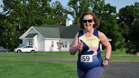 Fierce Flyer - Mimi on Head Up Wings Out