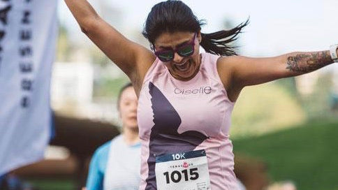 Join Us for Roll Mama at Oiselle Store!