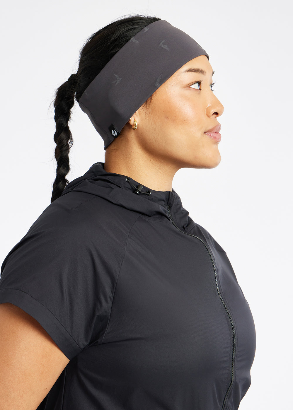 Firecracker Reflective Earband in Obsidian grey, side view