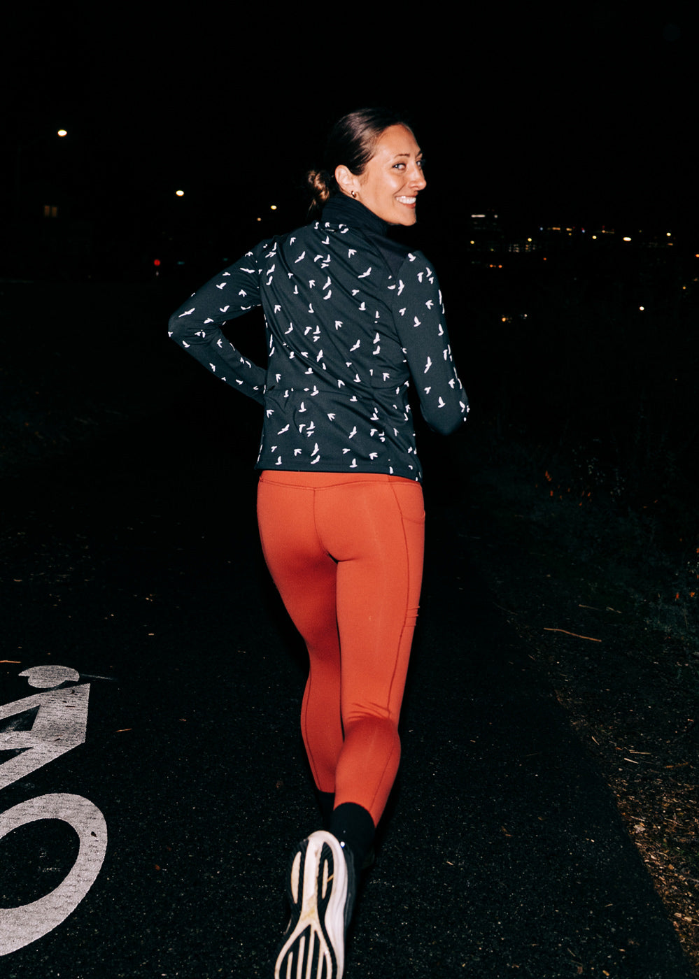 Firecracker Insulated Running Jacket in Black, reflective