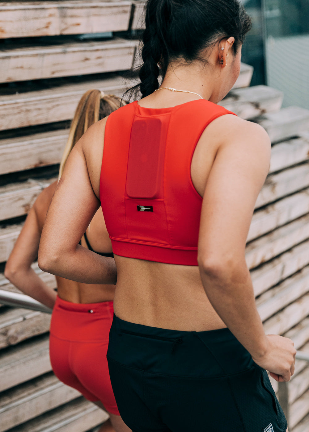 Flyout Sports Bra with pocket in Flash Flare Red, back view