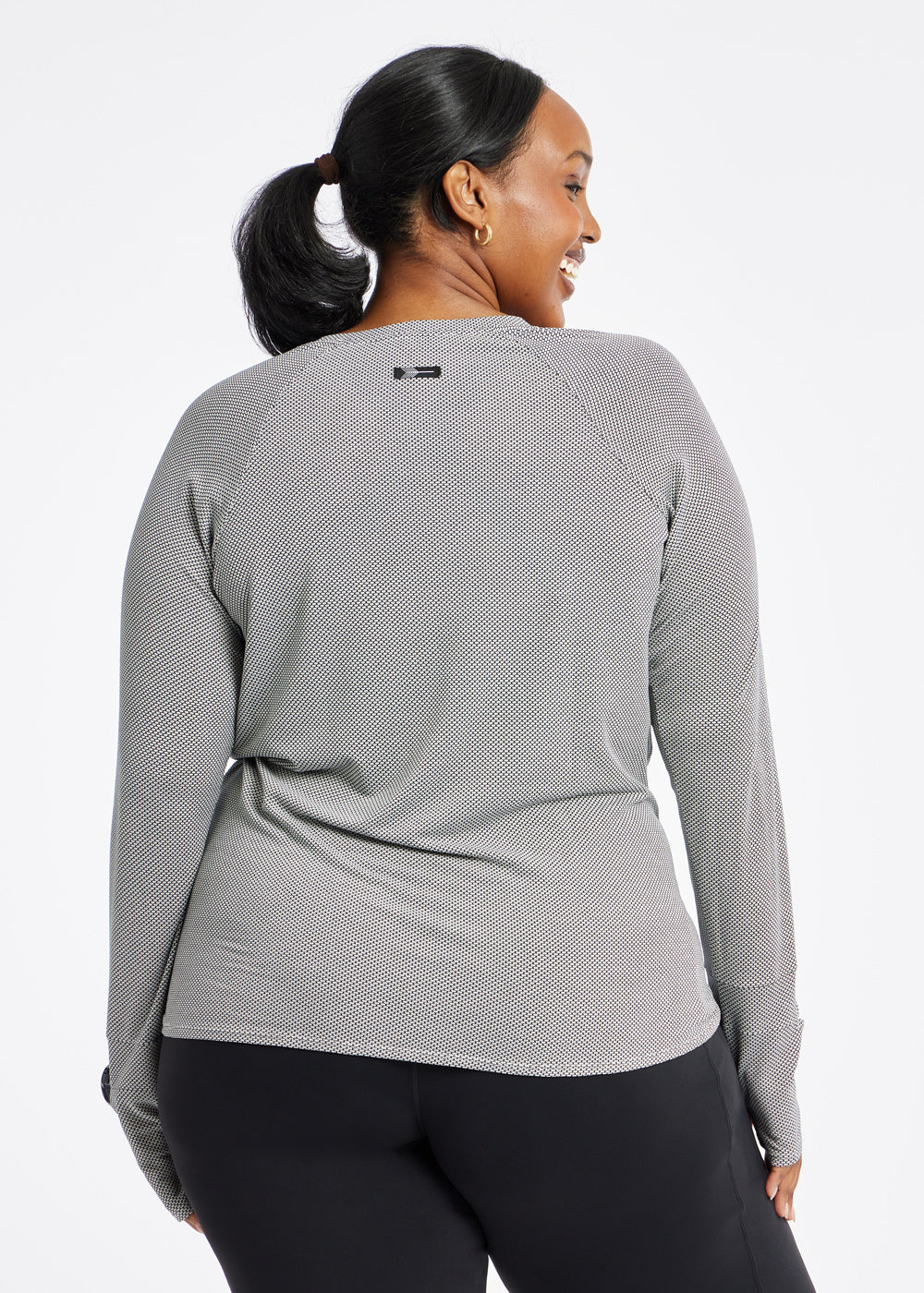 Flyout Long Sleeve in black/white, back view