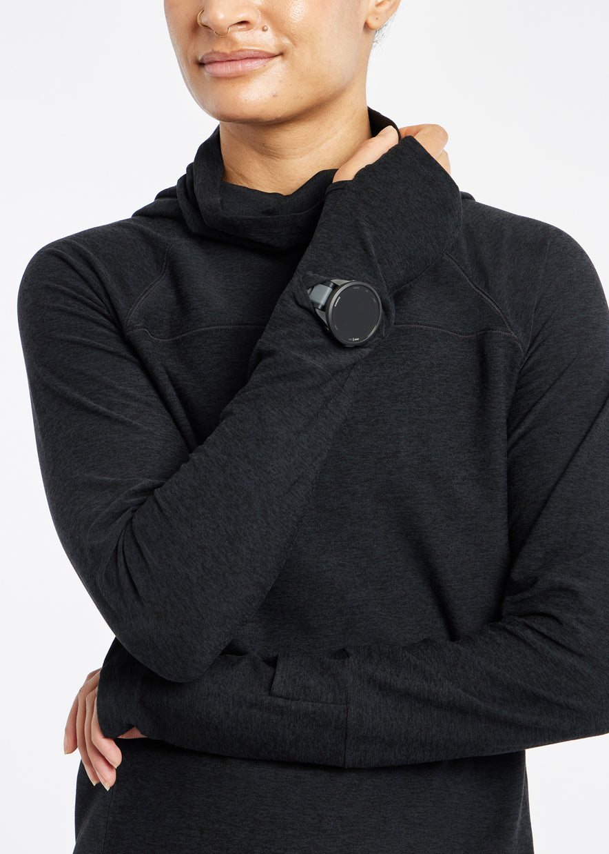 Lux Highline Long Sleeve Running Hoodie in Black, watch window detail