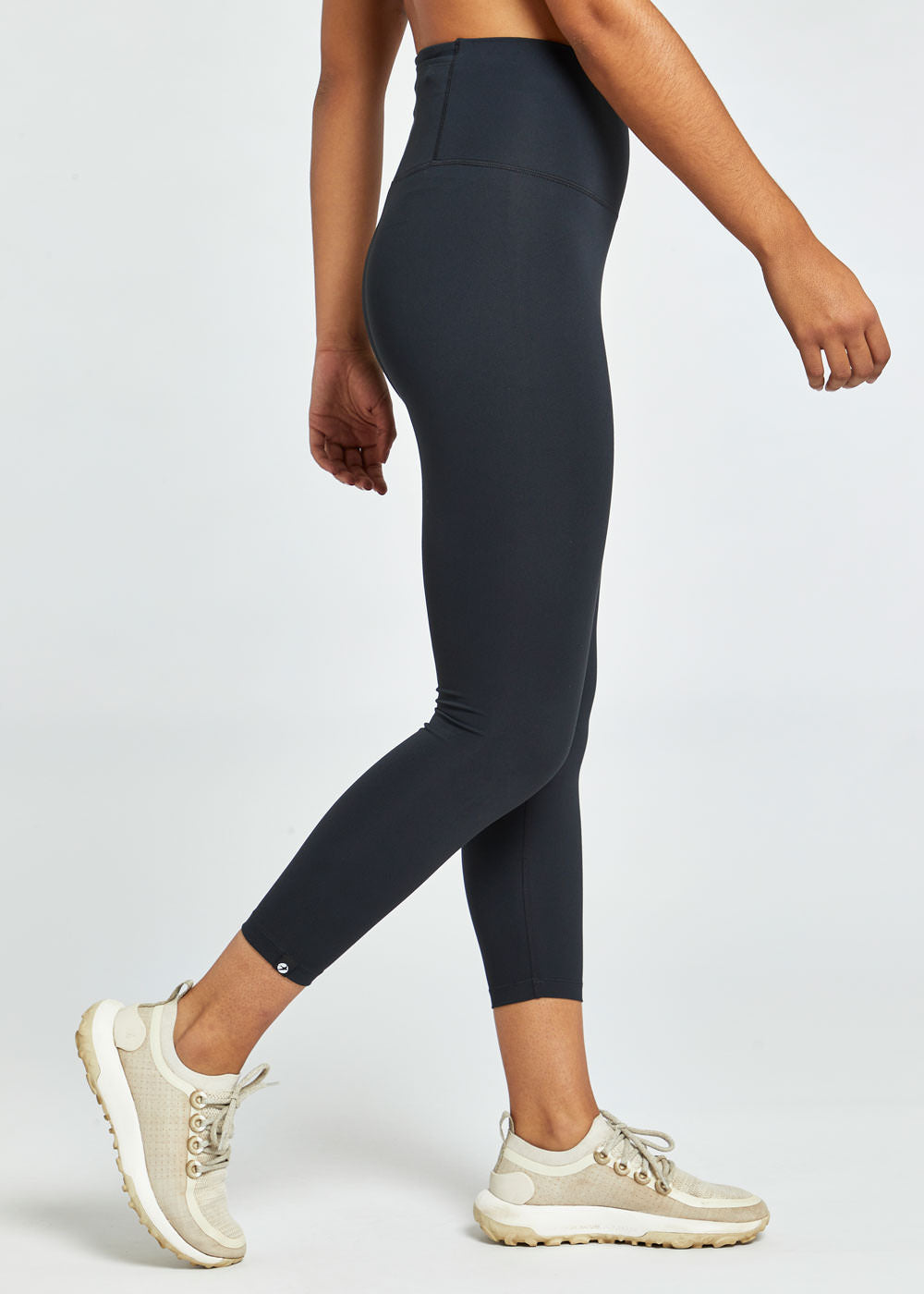 Essential Bird 3/4 length Running Tights in black, side view