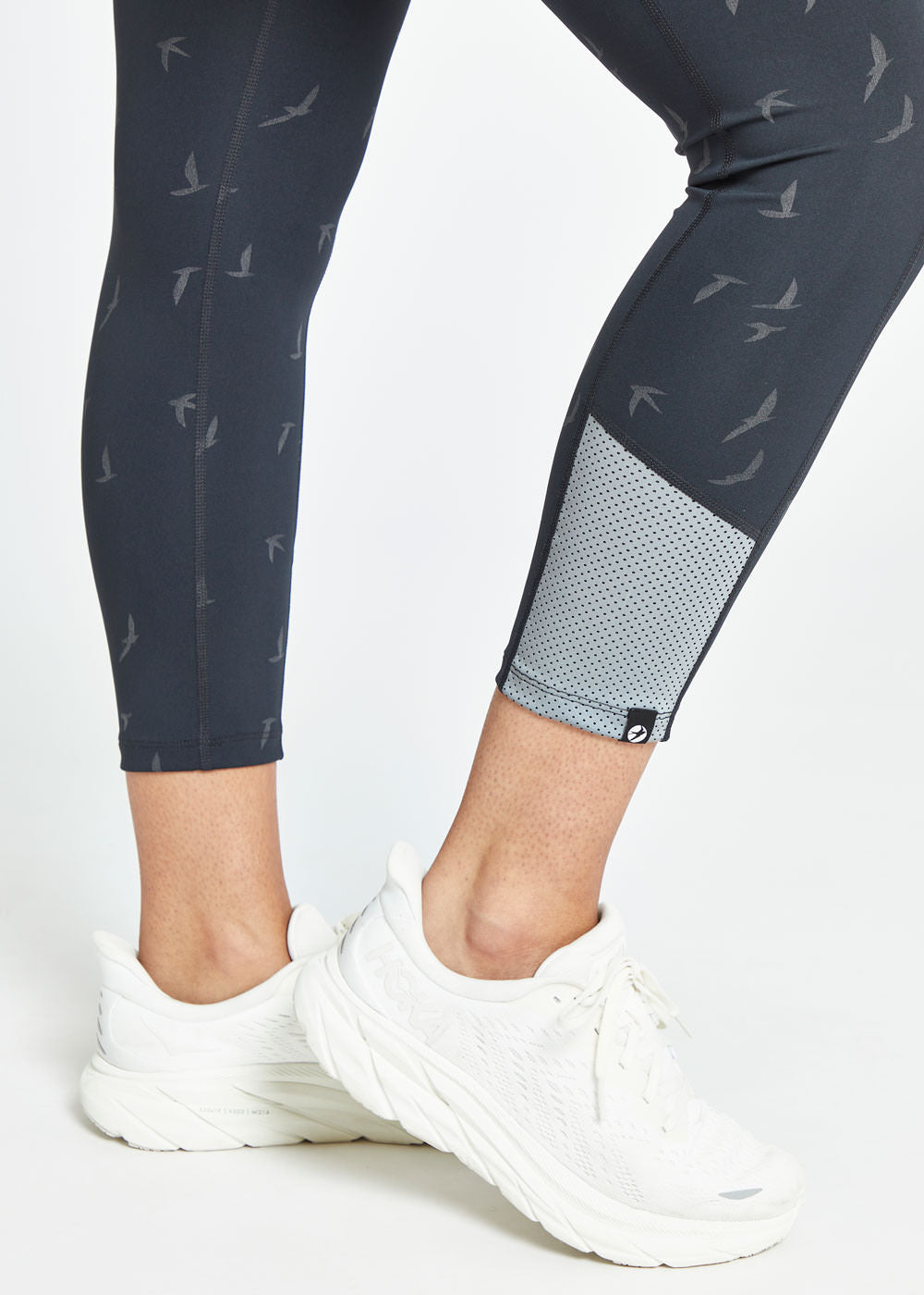 Firecracker Reflective Tights in Black, reflective detail