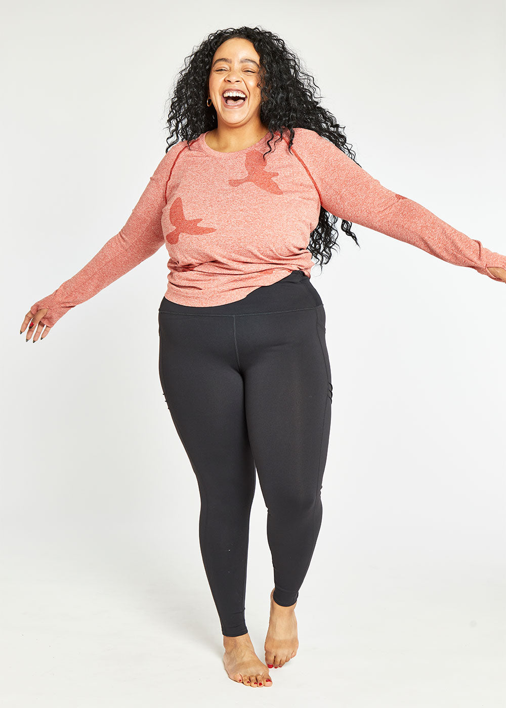 Model : Jeanise | Black