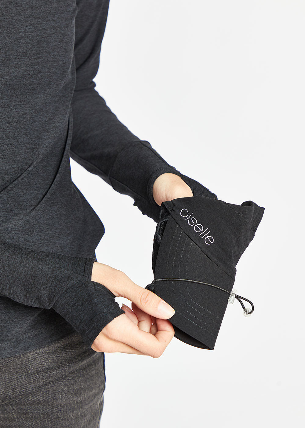 Foldable Roga Running Cap in Black, foldable detail view