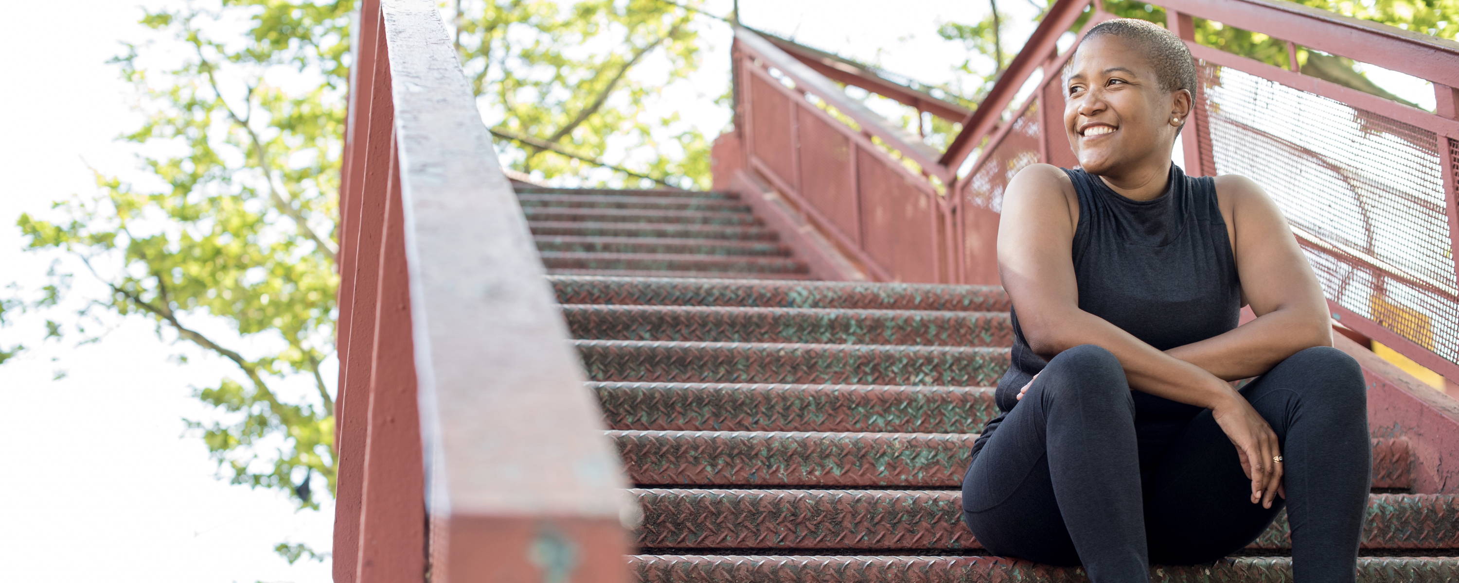 OISELLE SIGNS ALISON MARIELLA DÉSIR