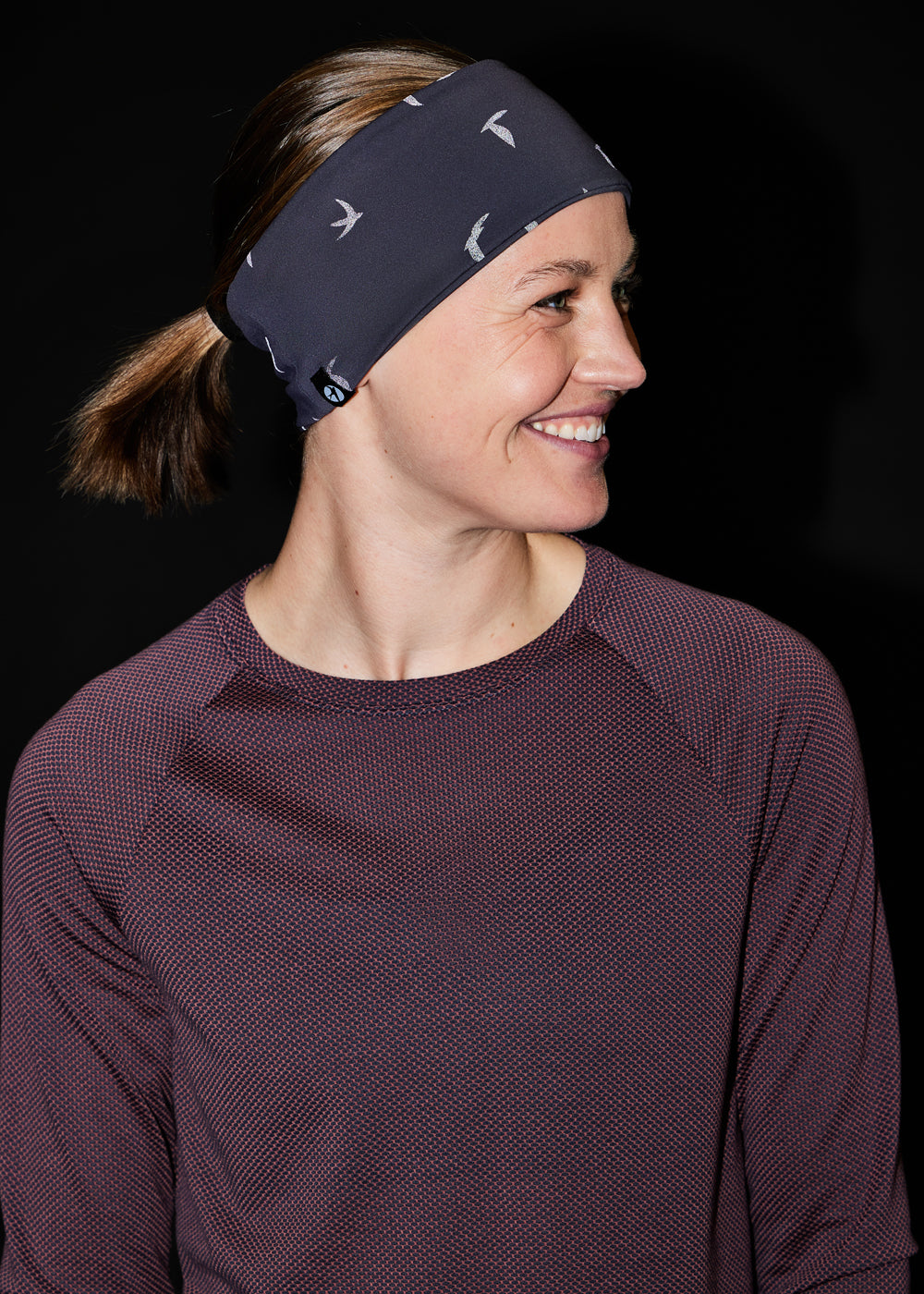 Firecracker Reflective Earband in Obsidian grey, side