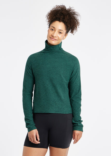 Lux Mock Neck – OISELLE